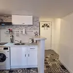 L'occitan En Plein Centre Avec Balcon Lägenhet